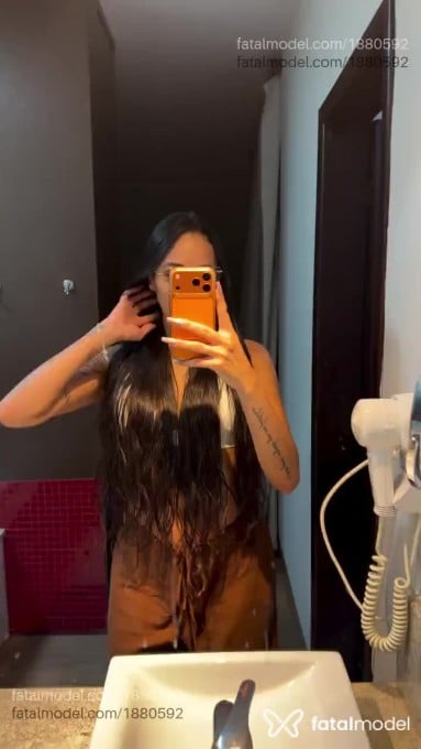 Acompanhante mulher morena (o) de olhos castanhos em São Francisco do Sul Acompanhante mulher morena (o) de olhos castanhos em São Francisco do Sul - Laís Rodrigues