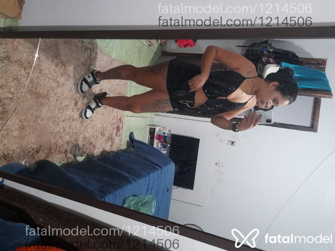 Acompanhante mulher morena (o) de olhos castanhos em Sorriso Acompanhante mulher morena (o) de olhos castanhos em Sorriso - Morena