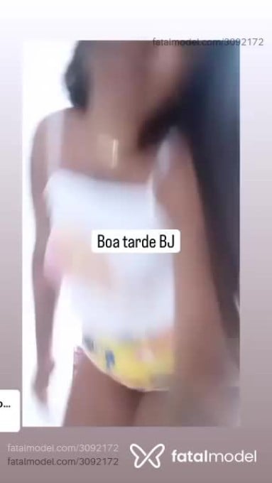 Acompanhante mulher morena (o) de olhos castanhos em Camaragibe Acompanhante mulher morena (o) de olhos castanhos em Camaragibe - Manuela
