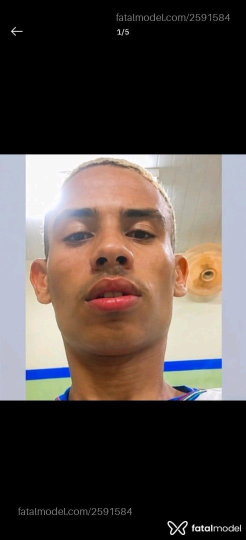 Acompanhante homem morena (o) de olhos castanhos em Paulista - Wesley