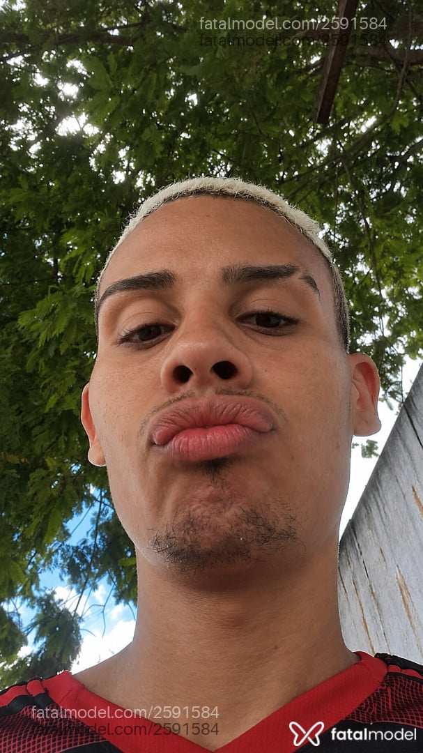 Acompanhante homem morena (o) de olhos castanhos - Wesley Acompanhante homem morena (o) de olhos castanhos - Wesley