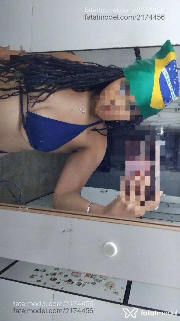 Acompanhante mulher morena (o) de olhos pretos em Rio de Janeiro - Malina