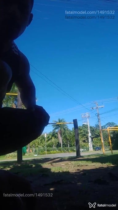 Acompanhante homem morena (o) de olhos castanhos em Camaçari Acompanhante homem morena (o) de olhos castanhos em Camaçari - Hugostoso