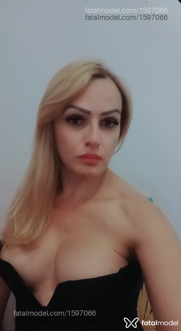 Acompanhante travesti loira (o) de olhos verdes em Goiânia Acompanhante travesti loira (o) de olhos verdes em Goiânia - AMANDA RIBEIRO