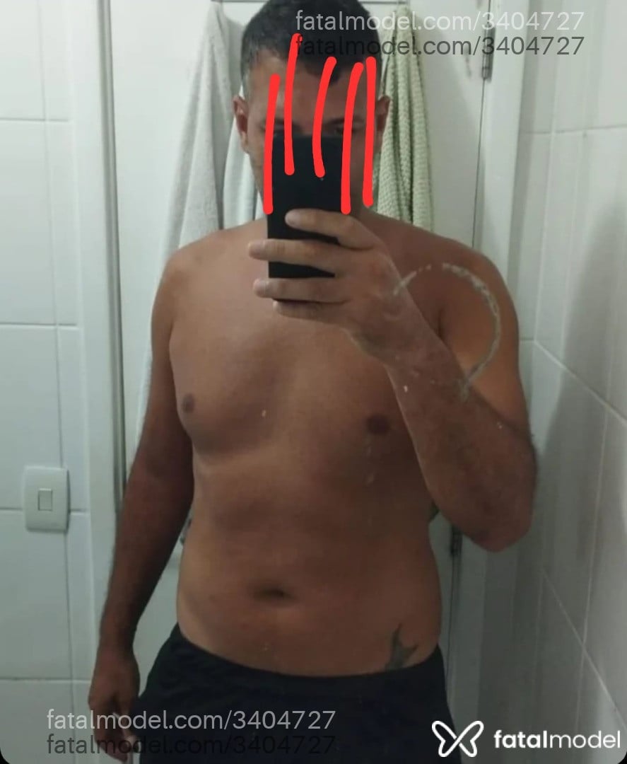 Acompanhante homem morena (o) de olhos pretos em São Paulo Acompanhante homem morena (o) de olhos pretos em São Paulo - Pietro
