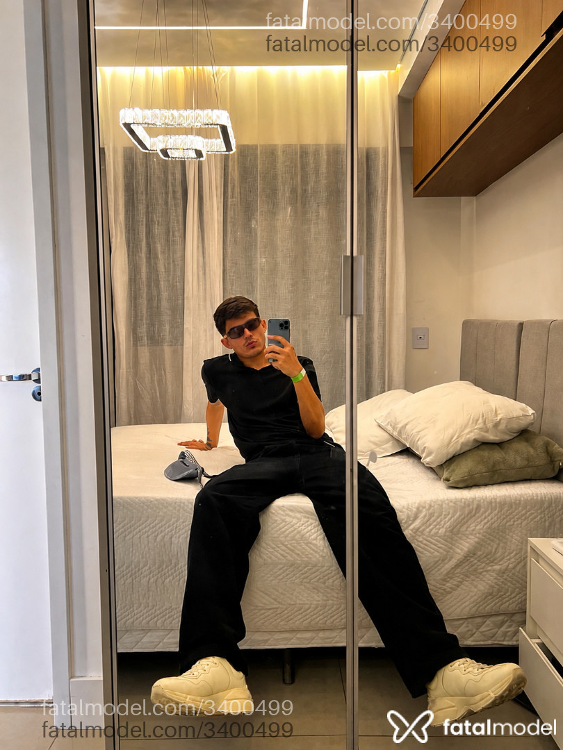 Acompanhante homem morena (o) de olhos pretos - Léo Martins