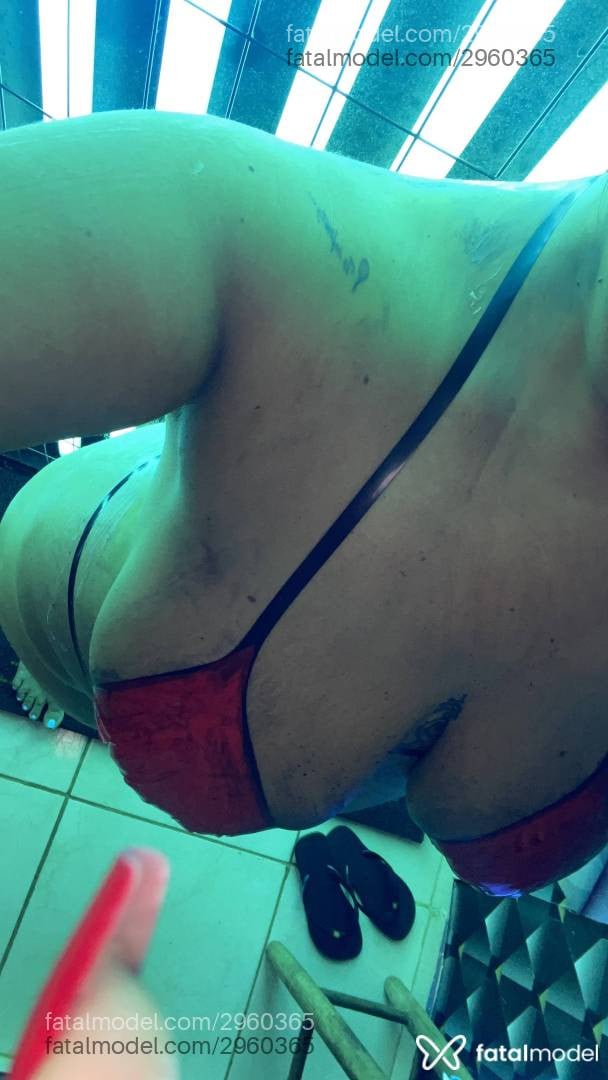 Acompanhante mulher morena (o) de olhos castanhos em Uberaba - Júlia Alves