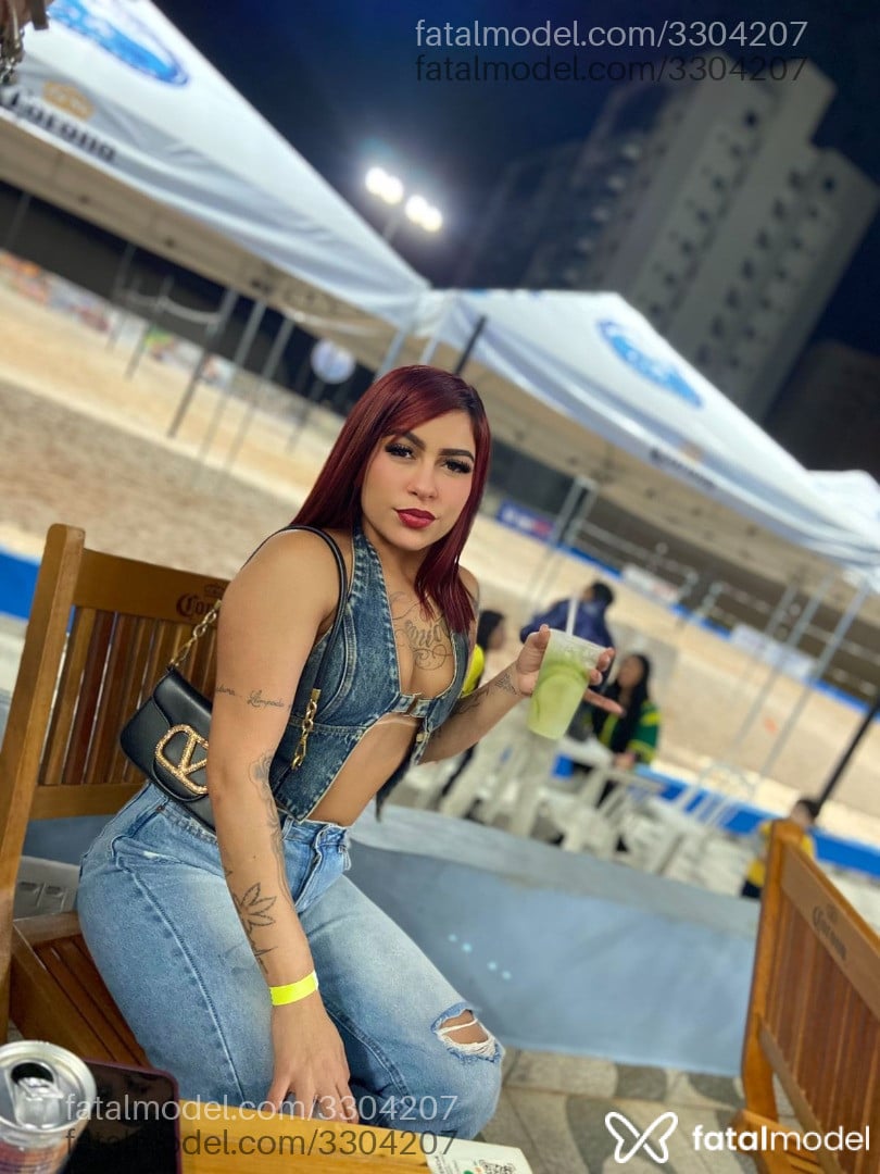 Acompanhante mulher ruiva (o) de olhos castanhos em Jaú - Isis Ferraz