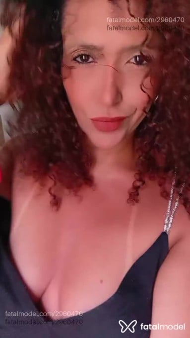 Acompanhante mulher com cabelo castanho de olhos castanhos em Barreiras - Lorena