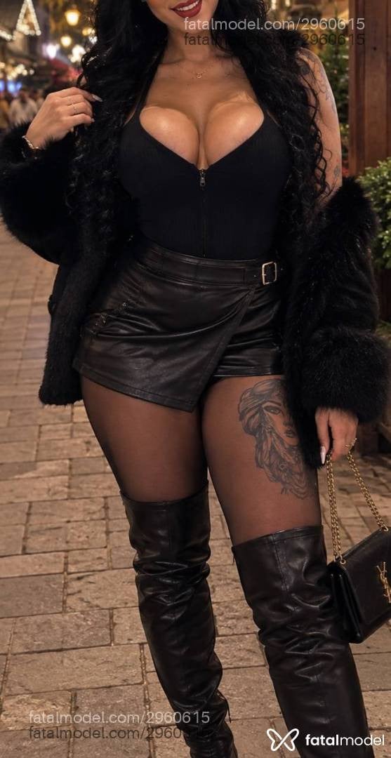 Acompanhante mulher morena (o) de olhos mel - Manuela