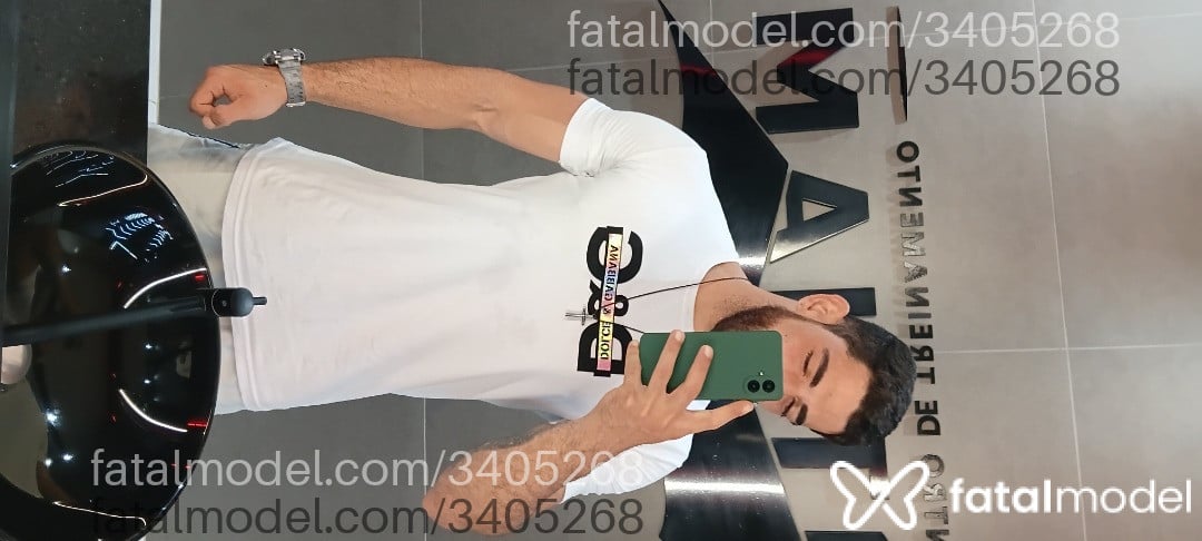 Acompanhante homem com cabelo castanho de olhos castanhos em Espigão D'oeste Acompanhante homem com cabelo castanho de olhos castanhos em Espigão D'oeste - Christian