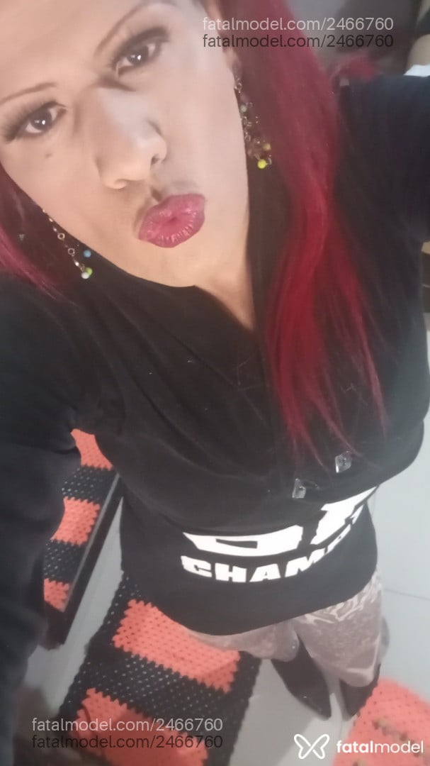 Acompanhante mulher trans ruiva (o) de olhos castanhos em Fazenda Rio Grande Acompanhante mulher trans ruiva (o) de olhos castanhos em Fazenda Rio Grande - Sabrina Parlatore
