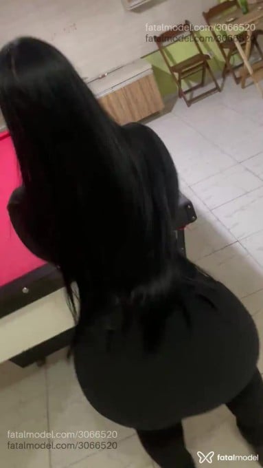 Acompanhante mulher morena (o) de olhos castanhos em Curitiba Acompanhante mulher morena (o) de olhos castanhos em Curitiba - Brenda