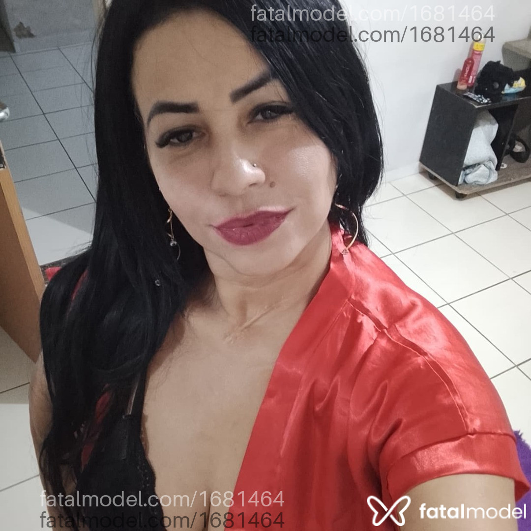 Acompanhante mulher morena (o) de olhos pretos - Ana Carolina