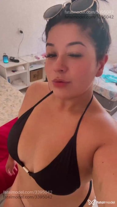Acompanhante mulher morena (o) de olhos castanhos - Isadora