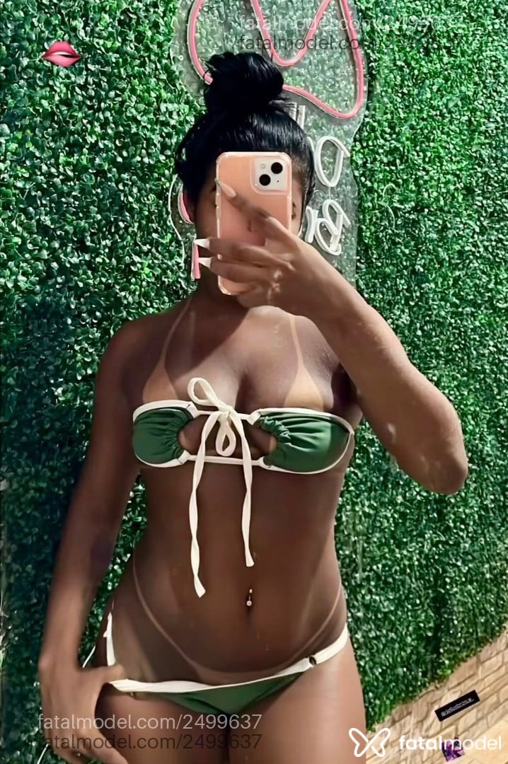 Acompanhante mulher morena (o) de olhos castanhos em Niterói - Yasmin Menezes