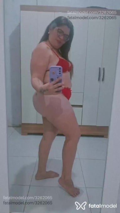 Acompanhante mulher com cabelo castanho de olhos mel em Arcoverde Acompanhante mulher com cabelo castanho de olhos mel em Arcoverde - Dessa