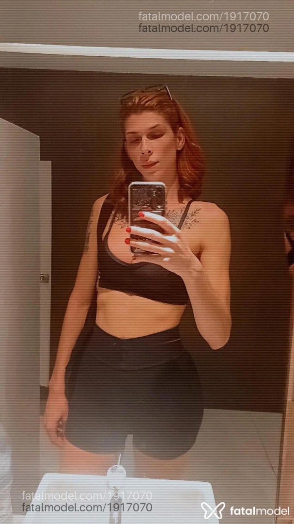 Acompanhante mulher trans ruiva (o) de olhos castanhos em São Paulo - Luandanevecm