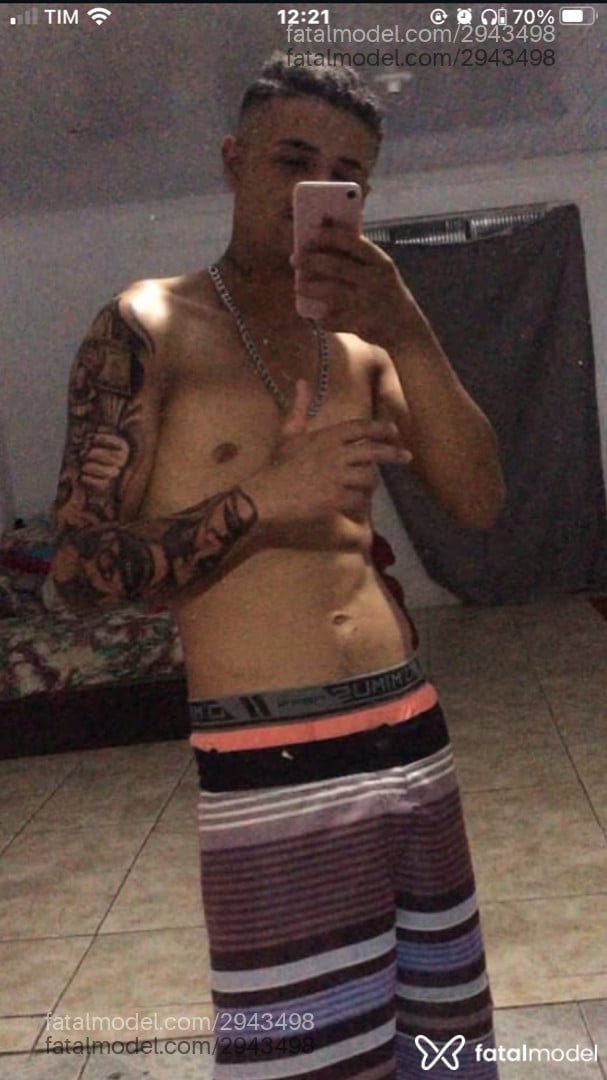 Acompanhante homem morena (o) de olhos castanhos em Pinhais Acompanhante homem morena (o) de olhos castanhos em Pinhais - Yghor