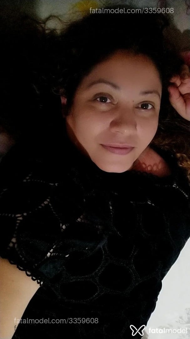 Acompanhante mulher loira (o) de olhos castanhos - Aline Acompanhante mulher loira (o) de olhos castanhos - Aline