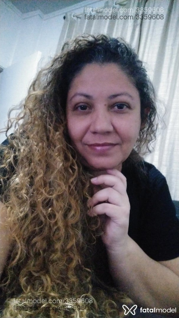 Acompanhante mulher loira (o) de olhos castanhos - Aline Acompanhante mulher loira (o) de olhos castanhos - Aline