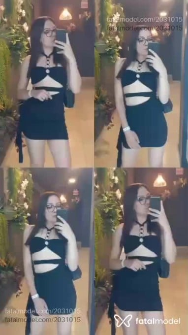 Acompanhante mulher trans com cabelo castanho de olhos verdes em Curitiba Acompanhante mulher trans com cabelo castanho de olhos verdes em Curitiba - Bruninha