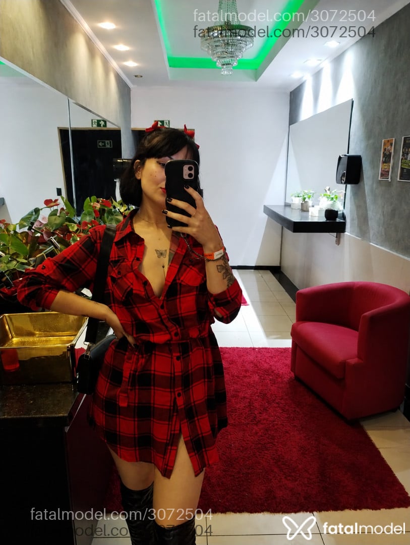 Acompanhante mulher morena (o) de olhos mel em São José dos Pinhais - Amanda