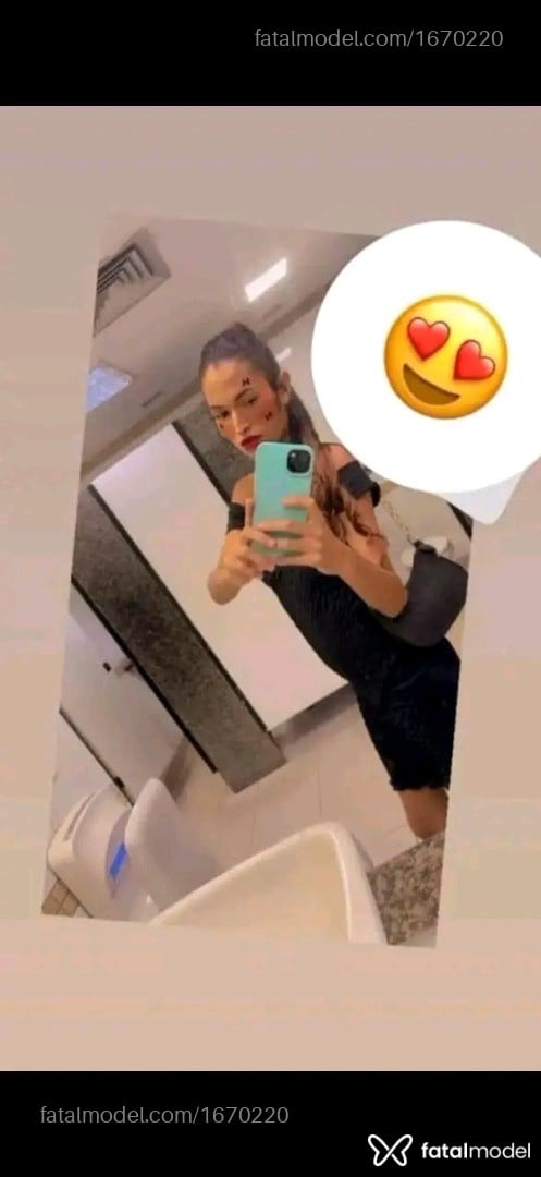 Acompanhante mulher trans morena (o) de olhos pretos em Belém Acompanhante mulher trans morena (o) de olhos pretos em Belém - Danielly Farias