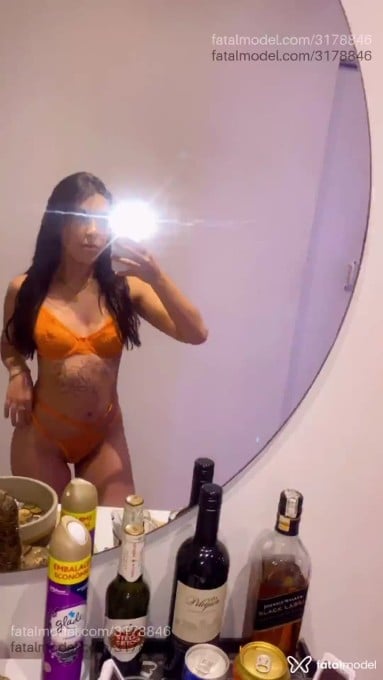 Acompanhante mulher morena (o) de olhos castanhos em São Leopoldo Acompanhante mulher morena (o) de olhos castanhos em São Leopoldo - Babi Danttas