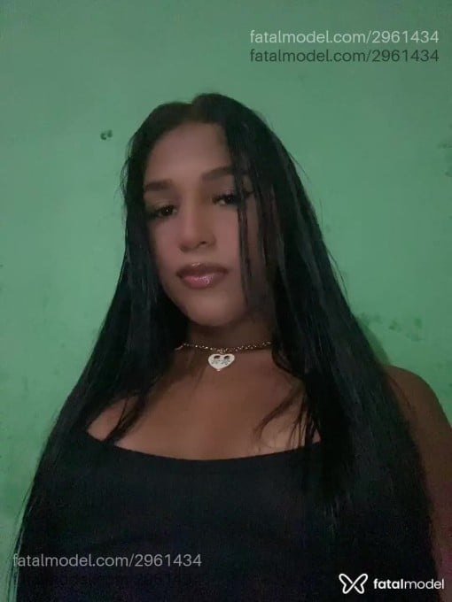 Acompanhante mulher trans morena (o) de olhos castanhos - Gabrielly Acompanhante mulher trans morena (o) de olhos castanhos - Gabrielly