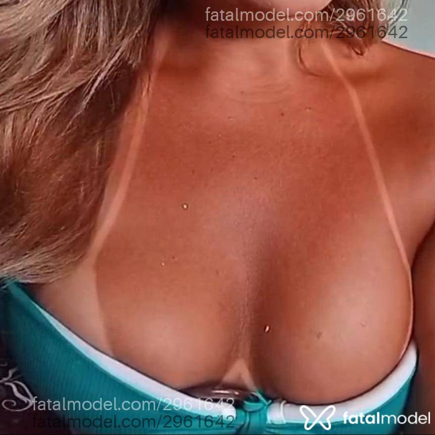 Acompanhante mulher loira (o) de olhos castanhos em Uberaba - Flavia