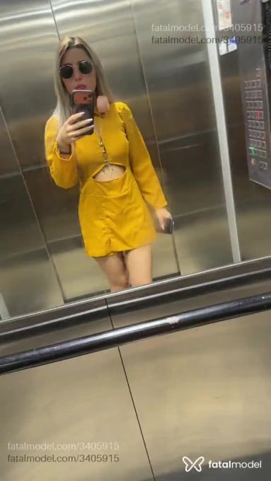 Acompanhante mulher loira (o) de olhos castanhos em Goiânia Acompanhante mulher loira (o) de olhos castanhos em Goiânia - Sara Albuquerque