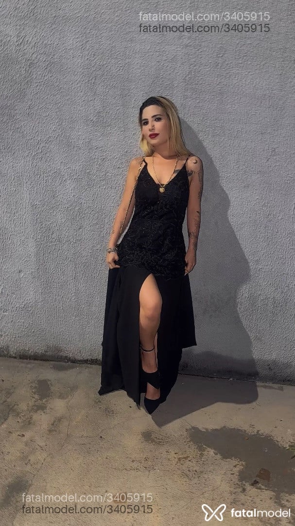 Acompanhante mulher loira (o) de olhos castanhos em Goiânia Acompanhante mulher loira (o) de olhos castanhos em Goiânia - Sara Albuquerque