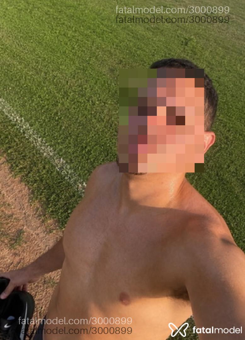 Acompanhante homem ruiva (o) de olhos pretos em Recife - Lucas