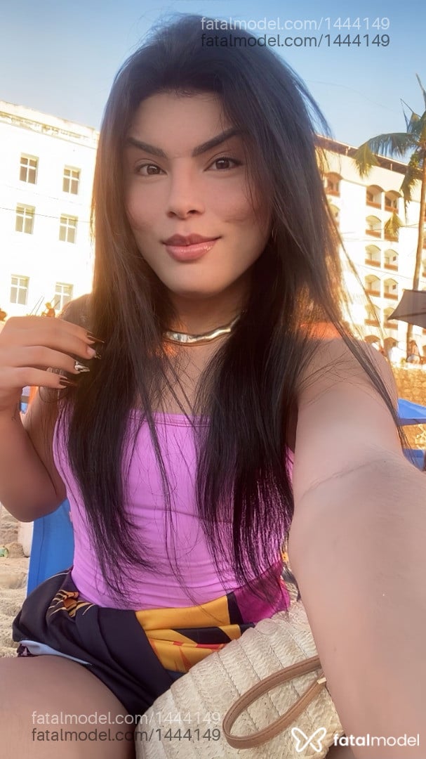 Acompanhante mulher trans morena (o) de olhos castanhos em Salvador - Sabrina Rodrigues