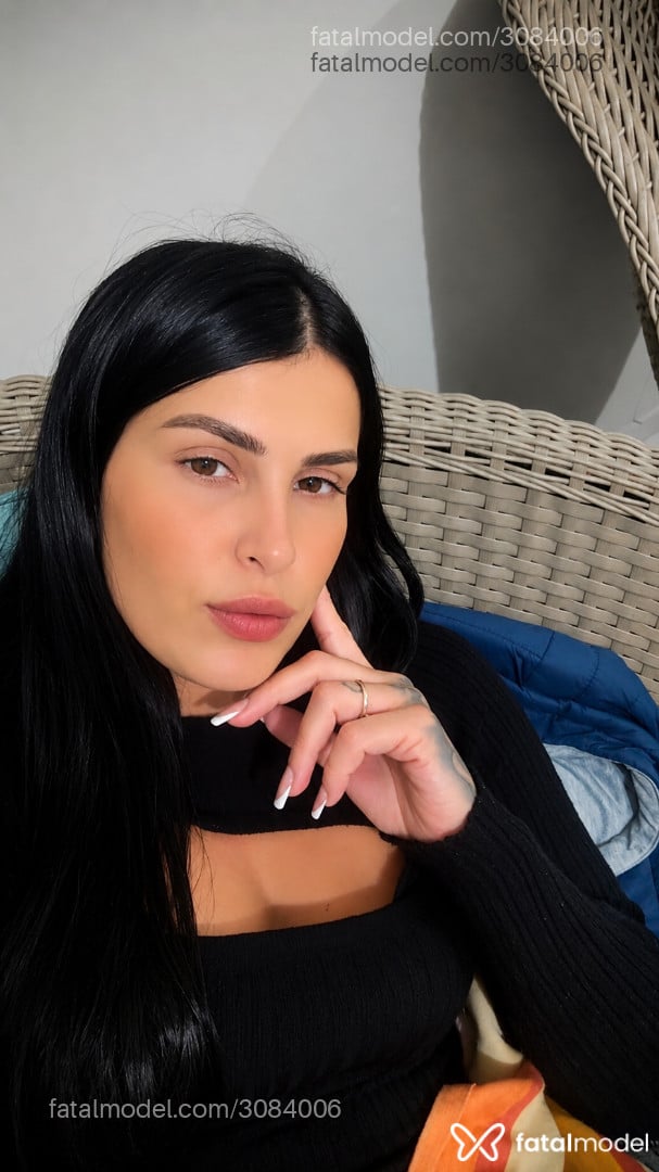 Acompanhante mulher morena (o) de olhos castanhos - Bonnie Acompanhante mulher morena (o) de olhos castanhos - Bonnie