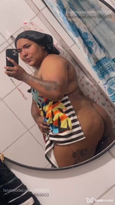 Acompanhante travesti morena (o) de olhos castanhos em Rondonópolis Acompanhante travesti morena (o) de olhos castanhos em Rondonópolis - Safira