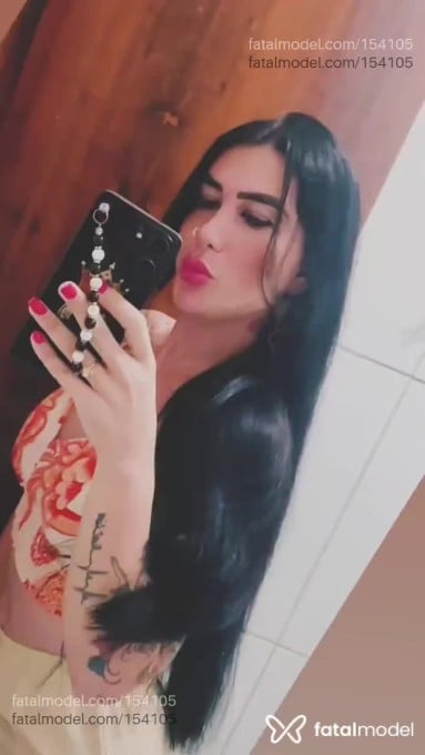 Acompanhante mulher trans morena (o) de olhos azuis em Barra do Garças Acompanhante mulher trans morena (o) de olhos azuis em Barra do Garças - Diana