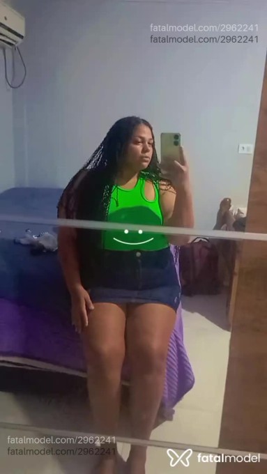 Acompanhante mulher com cabelo castanho de olhos castanhos - Kauhh Acompanhante mulher com cabelo castanho de olhos castanhos - Kauhh