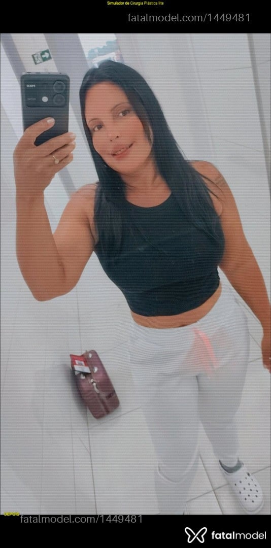Acompanhante mulher morena (o) de olhos castanhos em Ribas do Rio Pardo - Camilly