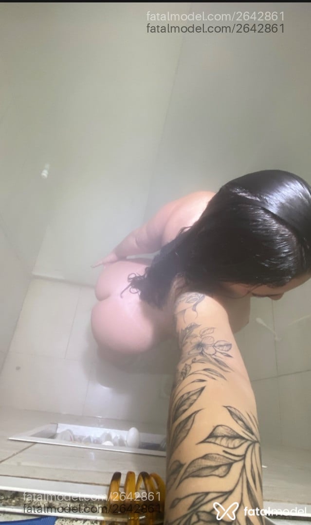 Acompanhante mulher morena (o) de olhos castanhos em Balneário Camboriú - Isa
