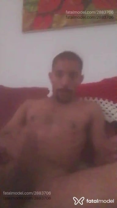 Acompanhante homem morena (o) de olhos pretos - Diego Silva Acompanhante homem morena (o) de olhos pretos - Diego Silva