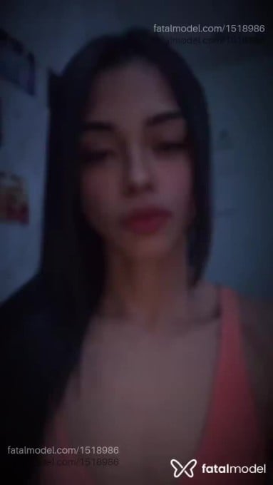 Acompanhante mulher com cabelo castanho de olhos verdes em Rio de Janeiro - Isabella britt