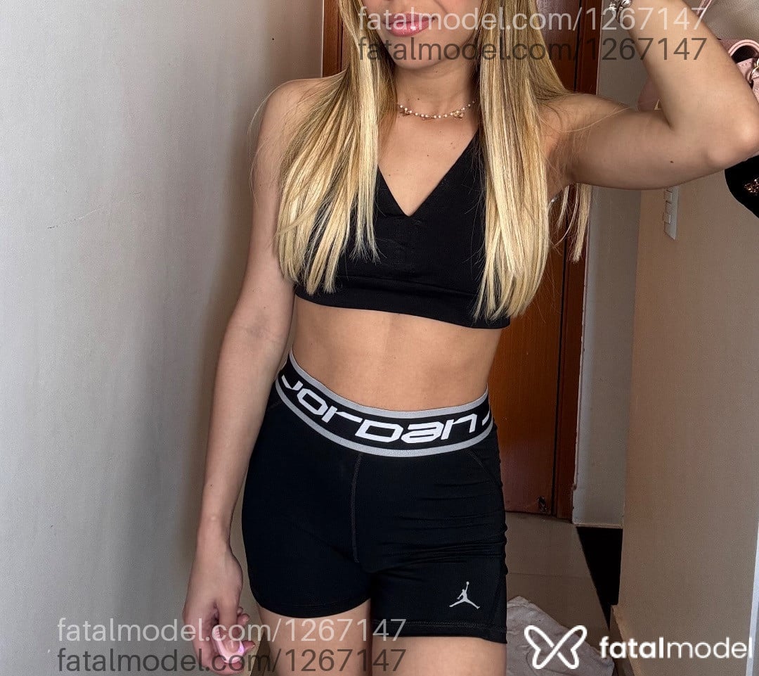 Acompanhante mulher morena (o) de olhos castanhos em Goiânia - Bárbara