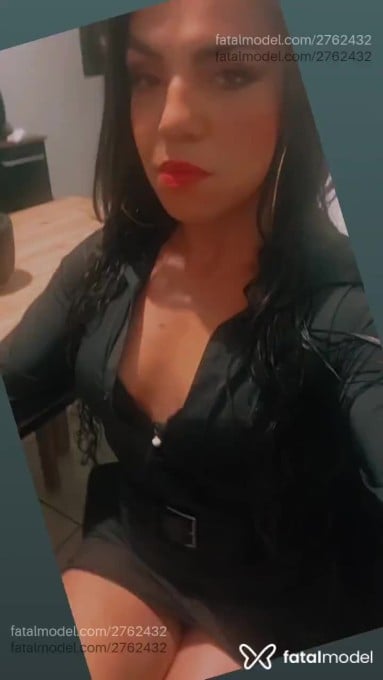 Acompanhante mulher trans com cabelo castanho de olhos castanhos em Mandaguari - Robertatrans
