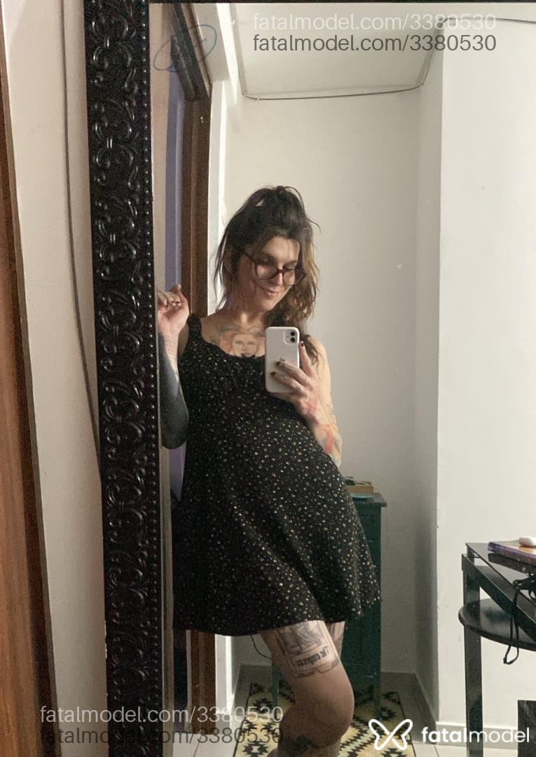 Acompanhante mulher trans ruiva (o) de olhos pretos em Maringá - Eve