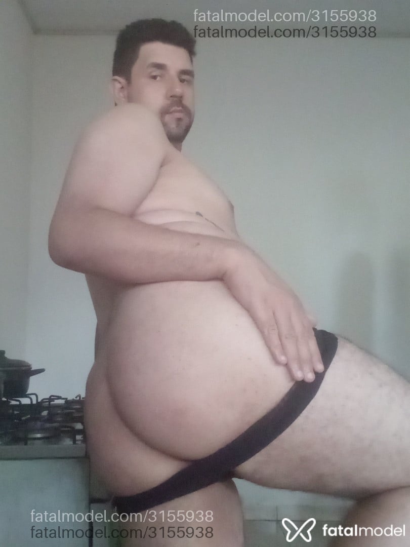 Acompanhante homem morena (o) de olhos pretos em Rondonópolis - Taylor