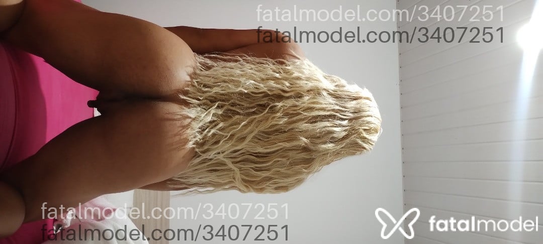 Acompanhante mulher loira (o) de olhos azuis em Goiânia Acompanhante mulher loira (o) de olhos azuis em Goiânia - Clarisse