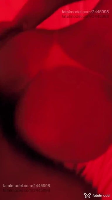 Acompanhante mulher morena (o) de olhos castanhos - Aysha