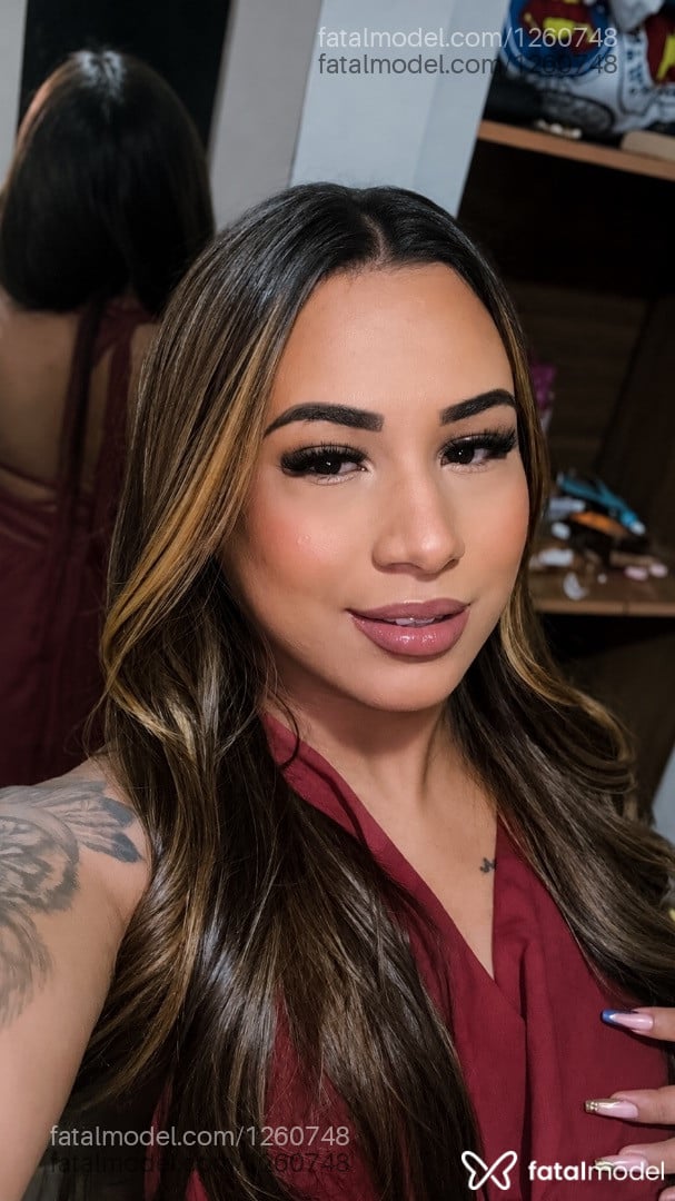 Acompanhante mulher morena (o) de olhos castanhos em Cabo Frio - Thifany